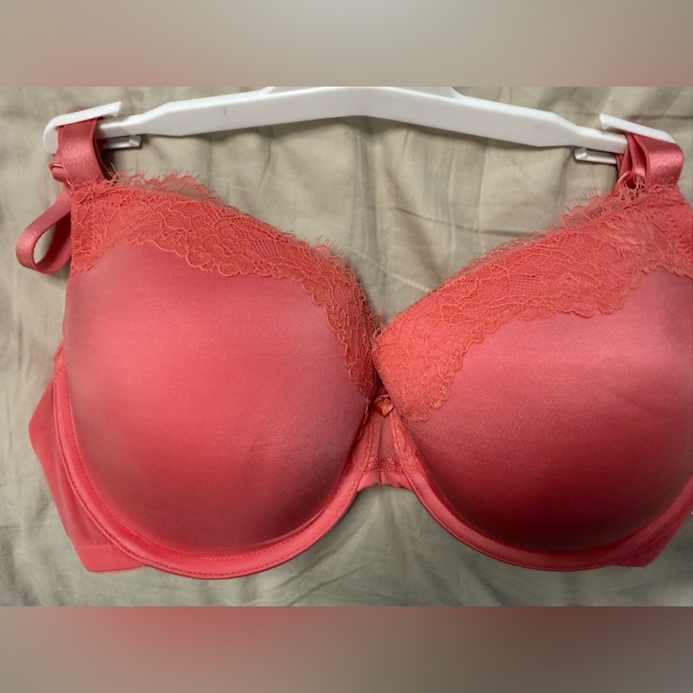 NWT Auden Women’s Pink Demi Coverage Bra - Size 38DD - Picture 2 of 8